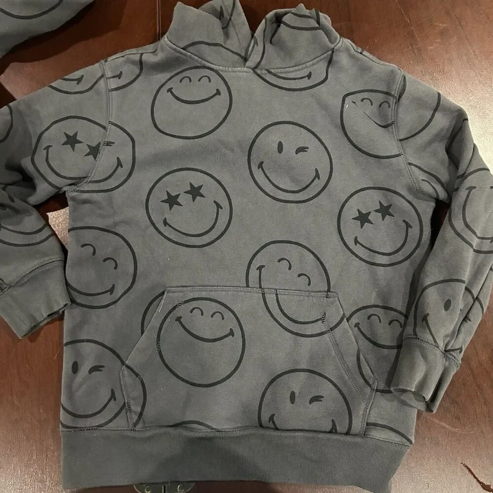Gap kids Smiley® Icon Gray Hoodie And Joggers Set Shirt Size Large Pants XL